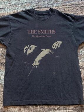 Gildan Black The Smiths 'The Queen Is Dead' Graphic T-shirt